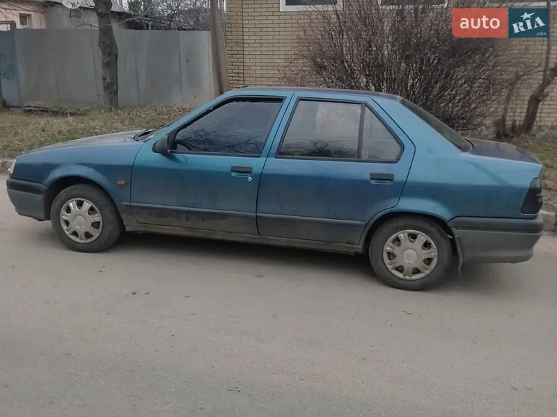 Renault 19 1998