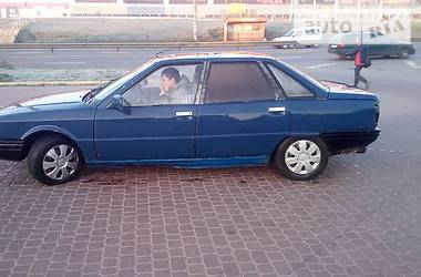 Седан Renault 21 1988 в Ровно