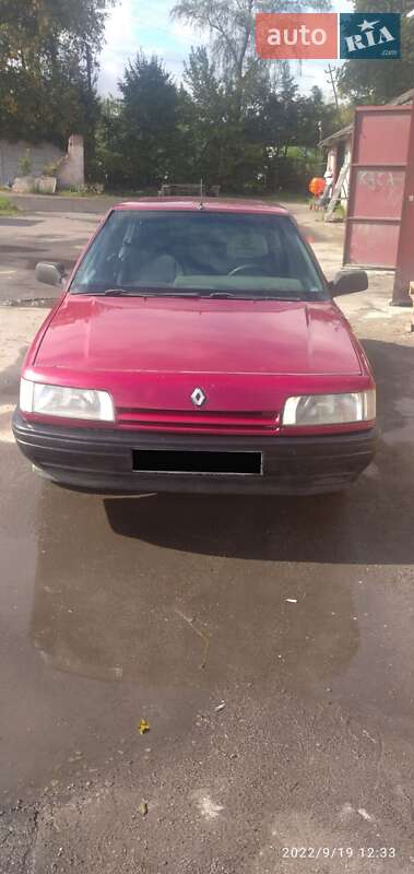 Универсал Renault 21 1991 в Владимире