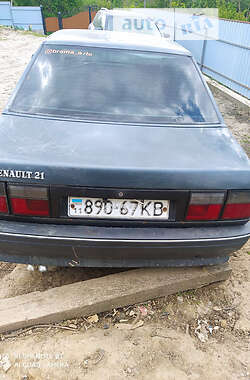 Седан Renault 21 1988 в Іллінцях