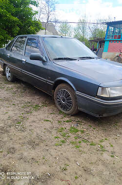 Седан Renault 21 1988 в Ильинцах