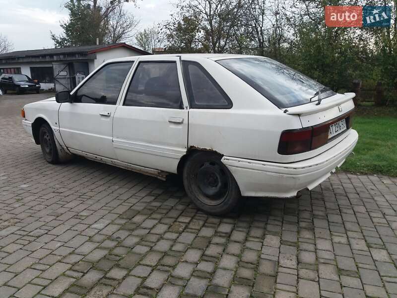 Хэтчбек Renault 21 1989 в Калуше