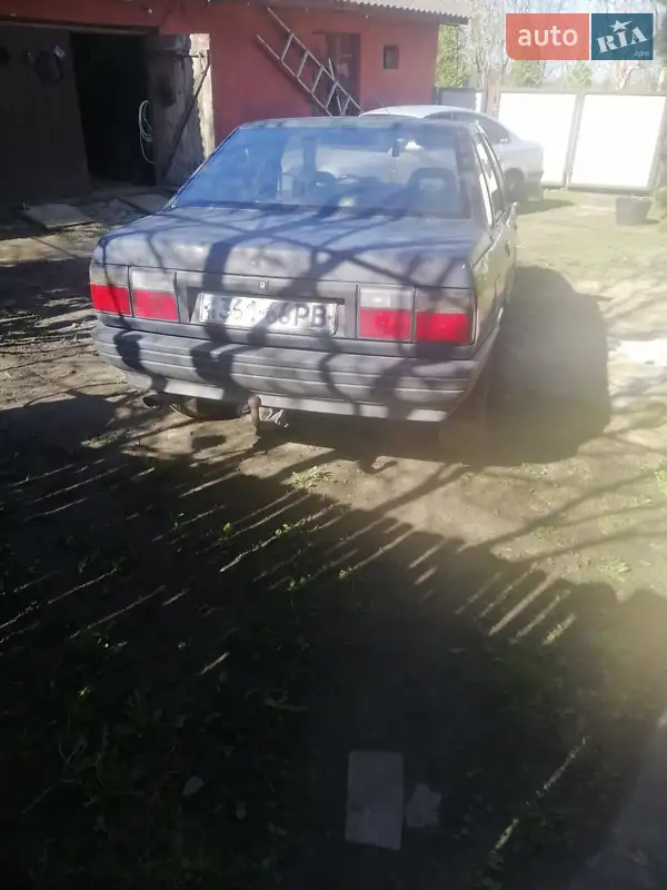 Renault 21 1988