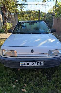 Хэтчбек Renault 21 1990 в Ракошине