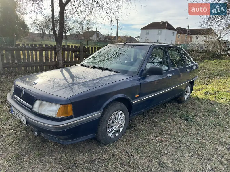 Renault 21 1990