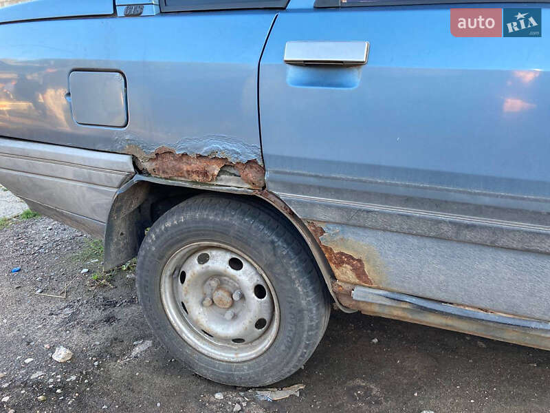 Седан Renault 21 1987 в Чернигове