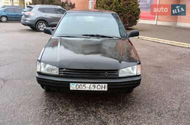 Универсал Renault 21 1986 в Кропивницком