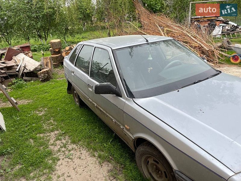 Хетчбек Renault 21 1990 в Рівному