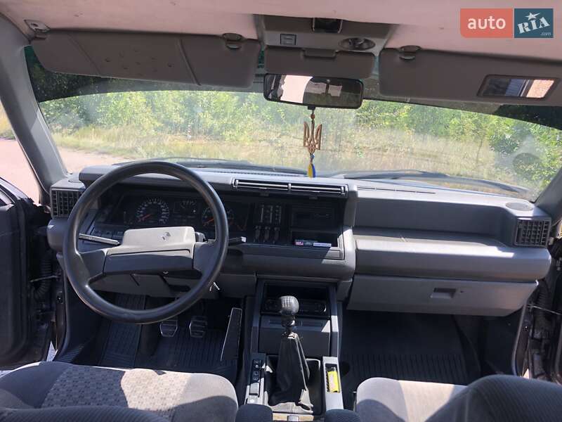 Хэтчбек Renault 25 1991 в Виннице фото 11 Хэтчбек Renault 25 1991 в Виннице