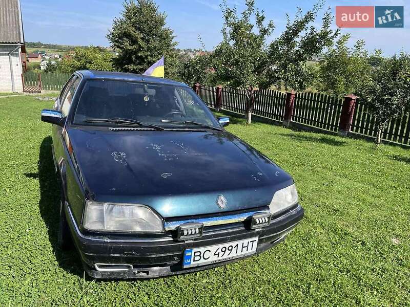 Хэтчбек Renault 25 1986 в Львове
