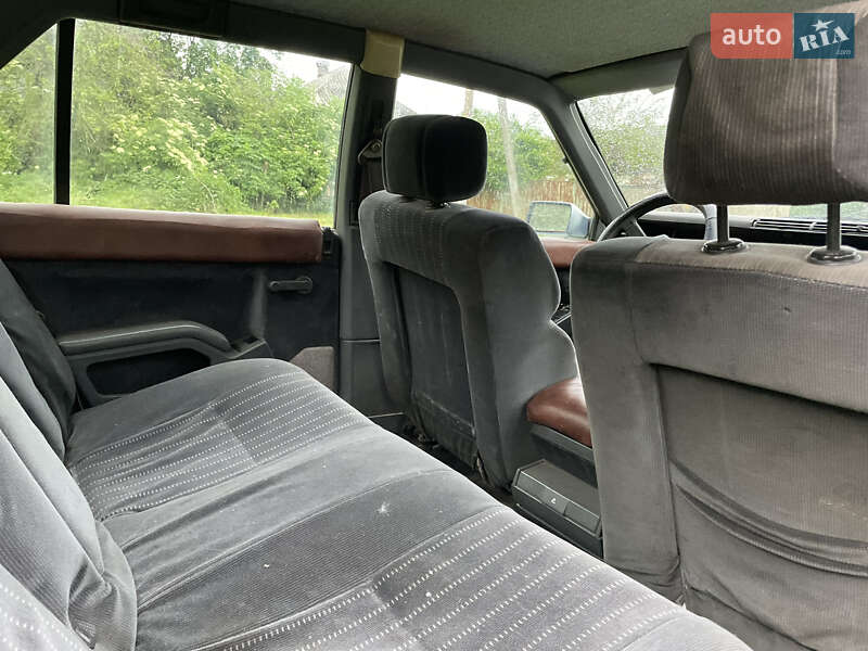 Хэтчбек Renault 25 1991 в Прилуках