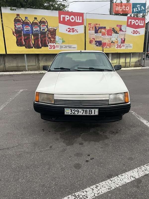 Хэтчбек Renault 25 1988 в Виннице