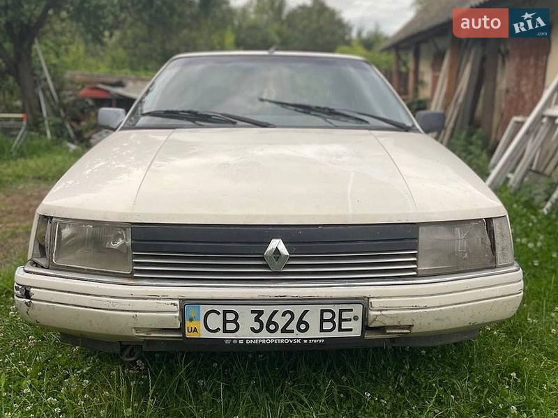 Хэтчбек Renault 25 1986 в Житомире