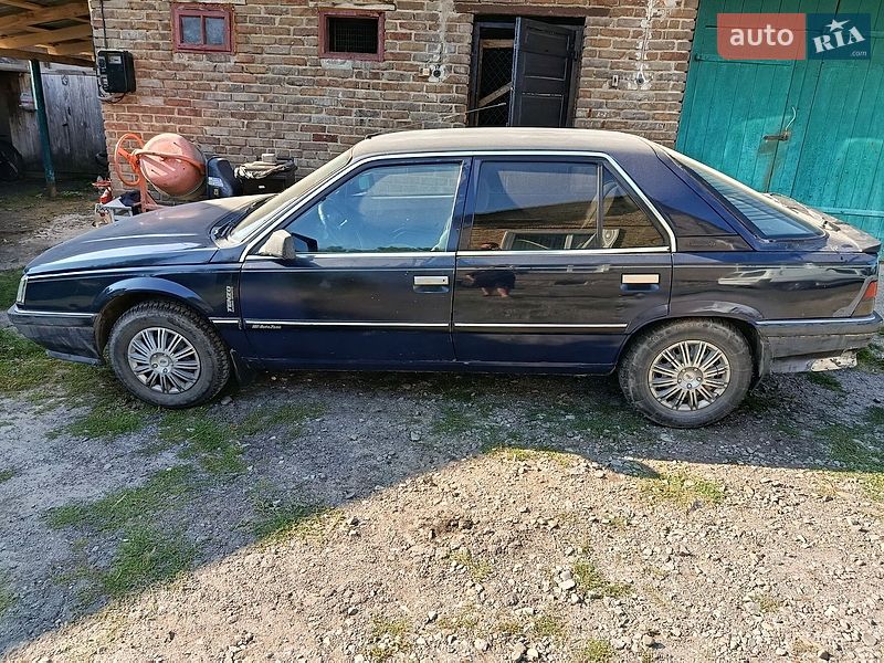 Хетчбек Renault 25 1989 в Золочеві