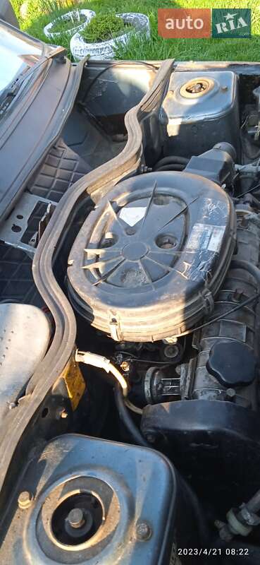 Седан Renault 9 1988 в Львові