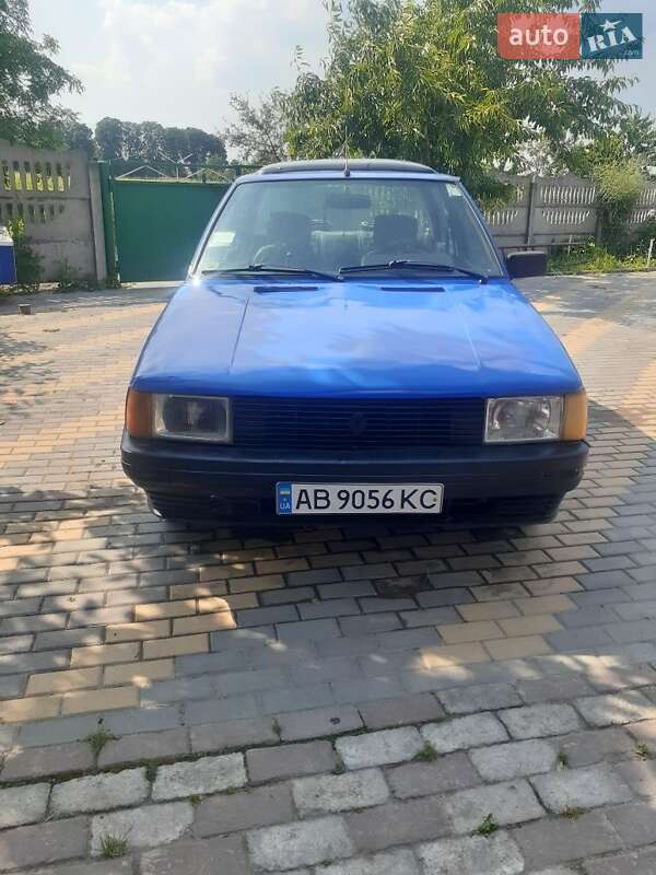 Renault 9 1985