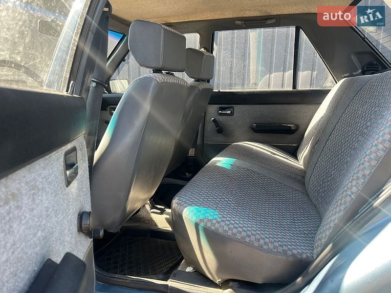 Седан Renault 9 1987 в Чернигове