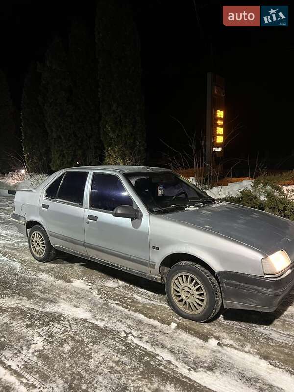 AUTO.RIA – Рено 1991 року в Україні - купити Renault 1991 року