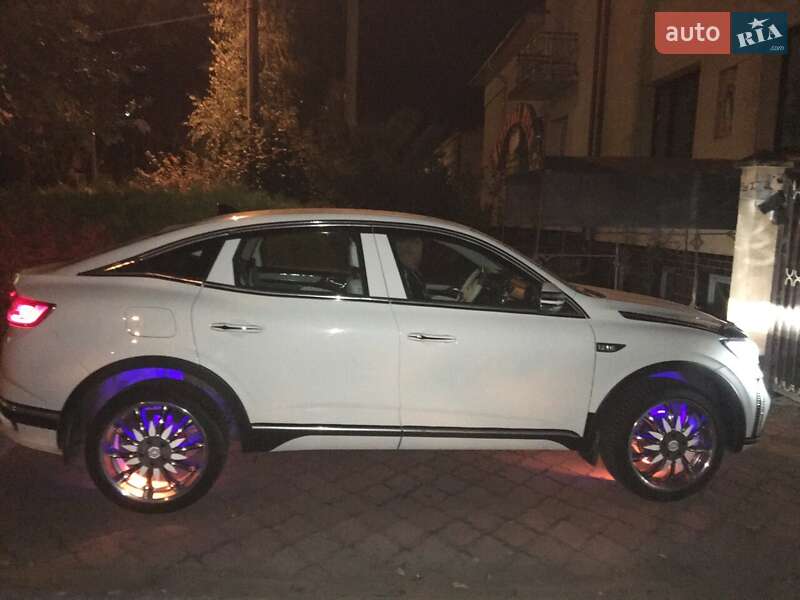 Позашляховик / Кросовер Renault Arkana 2020 в Львові