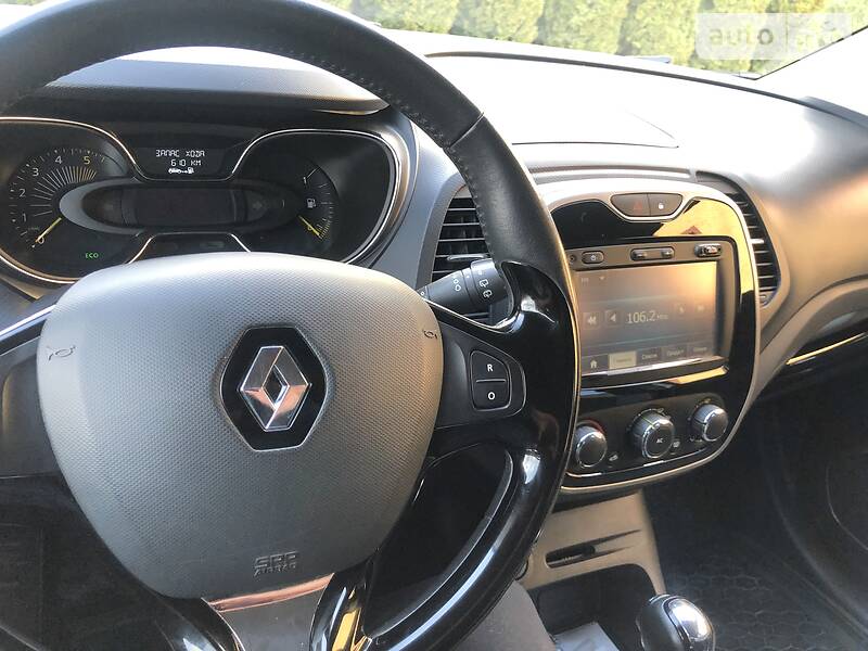 Універсал Renault Captur 2015 в Кам'янець-Подільському фото 6 Універсал Renault Captur 2015 в Кам'янець-Подільському