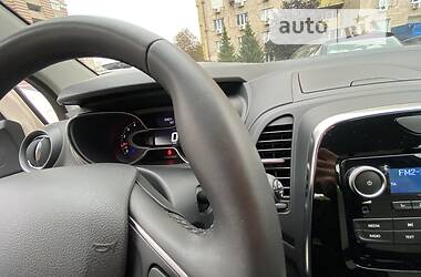 Позашляховик / Кросовер Renault Captur 2018 в Києві