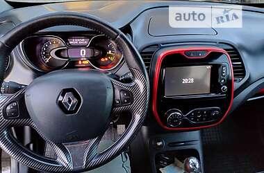 Позашляховик / Кросовер Renault Captur 2015 в Рівному