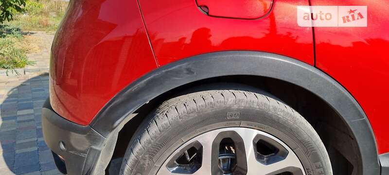 Внедорожник / Кроссовер Renault Captur 2018 в Запорожье