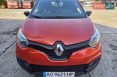 Позашляховик / Кросовер Renault Captur 2016 в Ужгороді
