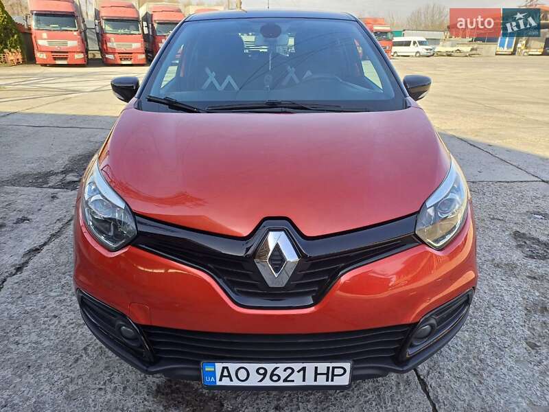Внедорожник / Кроссовер Renault Captur 2016 в Ужгороде