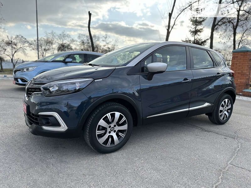 Внедорожник / Кроссовер Renault Captur 2019 в Днепре