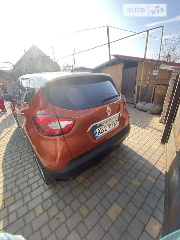 Внедорожник / Кроссовер Renault Captur 2014 в Виннице