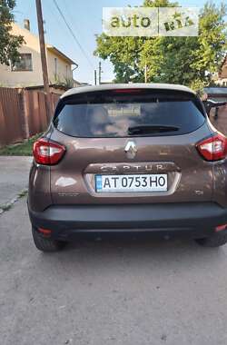 Внедорожник / Кроссовер Renault Captur 2015 в Ивано-Франковске