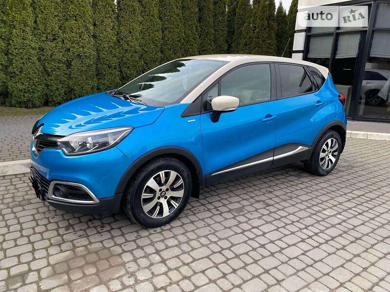 Позашляховик / Кросовер Renault Captur 2015 в Львові