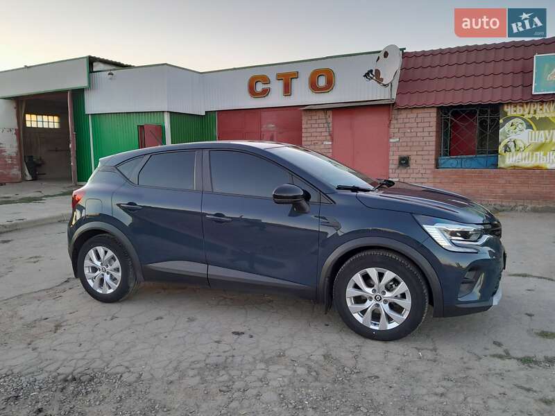 Внедорожник / Кроссовер Renault Captur 2021 в Еланце
