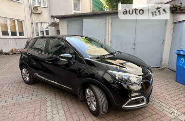 Внедорожник / Кроссовер Renault Captur 2013 в Сокале