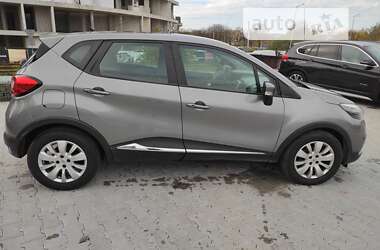 Позашляховик / Кросовер Renault Captur 2014 в Львові