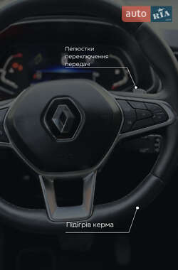 Внедорожник / Кроссовер Renault Captur 2021 в 