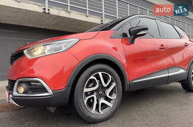 Внедорожник / Кроссовер Renault Captur 2015 в Киеве