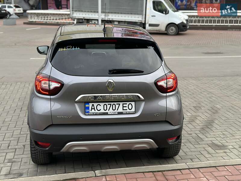Внедорожник / Кроссовер Renault Captur 2017 в Луцке