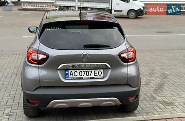 Внедорожник / Кроссовер Renault Captur 2017 в 