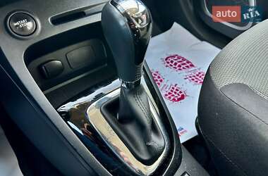 Внедорожник / Кроссовер Renault Captur 2014 в 