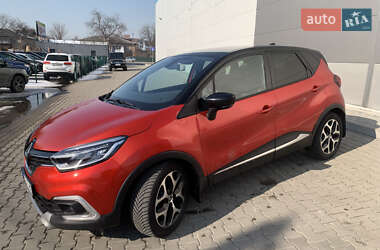 Позашляховик / Кросовер Renault Captur 2017 в Вишневому