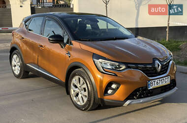 Позашляховик / Кросовер Renault Captur 2021 в 