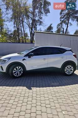 Внедорожник / Кроссовер Renault Captur 2021 в 