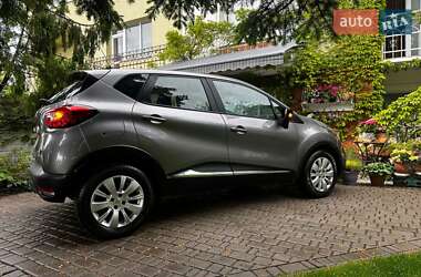 Внедорожник / Кроссовер Renault Captur 2016 в 
