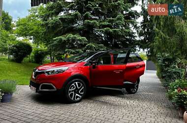 Внедорожник / Кроссовер Renault Captur 2016 в 