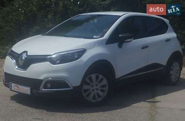 Позашляховик / Кросовер Renault Captur 2016 в Одесі