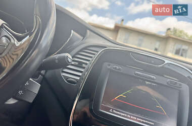 Внедорожник / Кроссовер Renault Captur 2016 в 