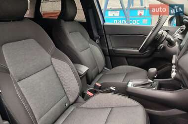 Внедорожник / Кроссовер Renault Captur 2021 в 