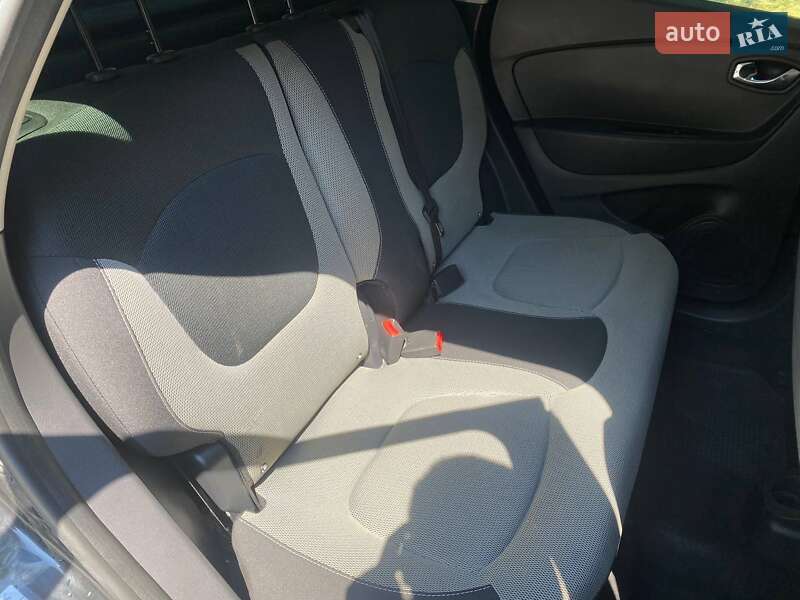 Внедорожник / Кроссовер Renault Captur 2015 в Черкассах